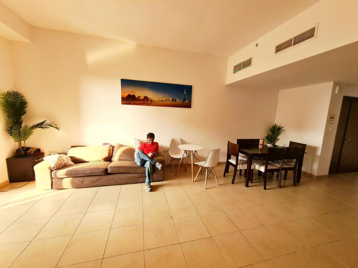 Dxb Backpackers Hostel Ντουμπάι Εξωτερικό φωτογραφία