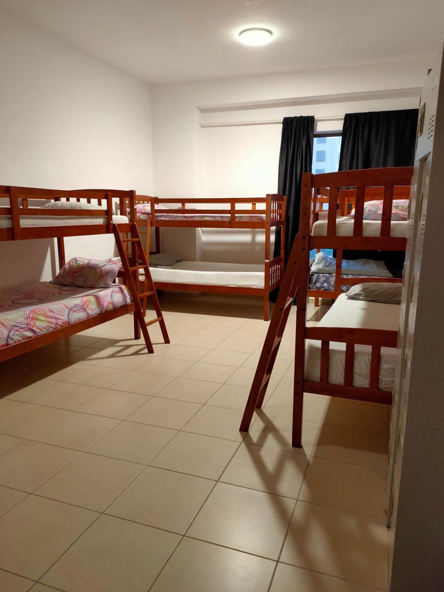 Dxb Backpackers Hostel Ντουμπάι Εξωτερικό φωτογραφία